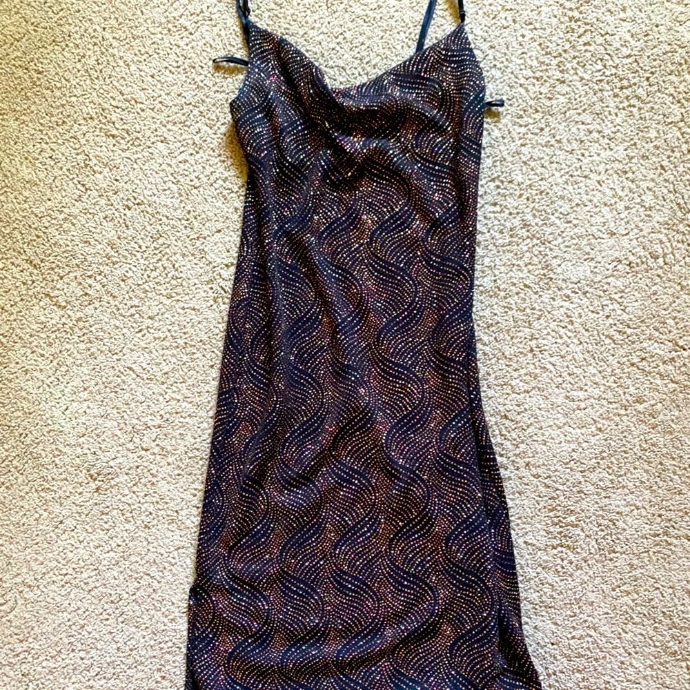 Black sequence dress - Picture 1 of 2